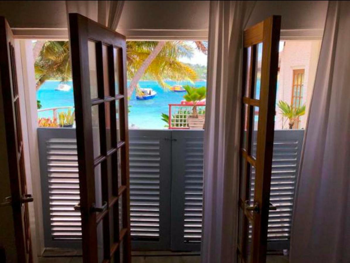 Friendship Bequia Beachfront Villa Hotel מראה חיצוני תמונה